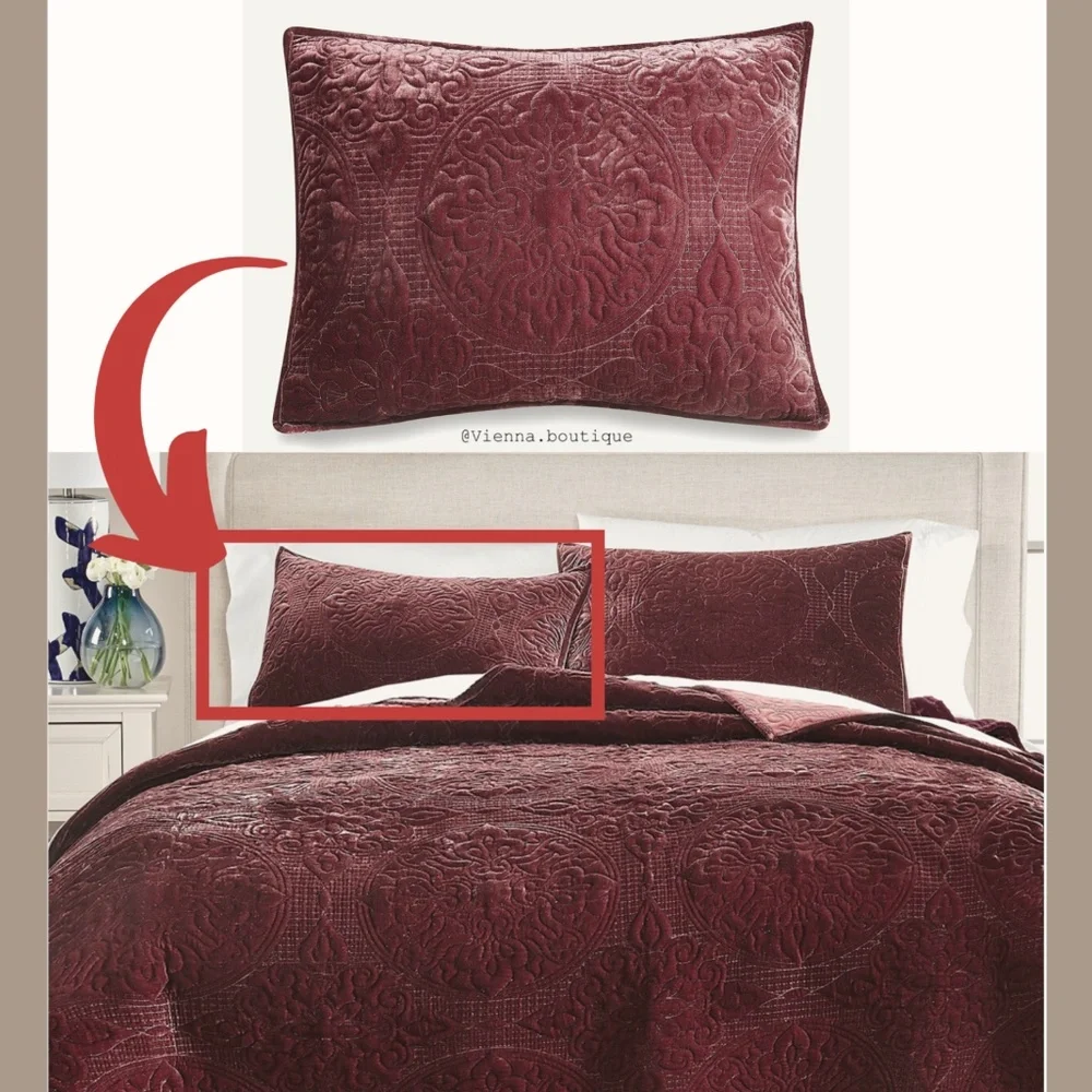 NEW Martha Stewart‎ Medallion Velvet Quit King Sham